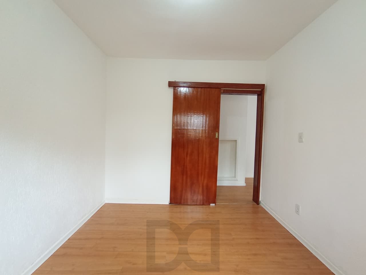 Apartamento 1 dormitório, á venda no bairro Santa Tereza em Porto Alegre. — foto 6