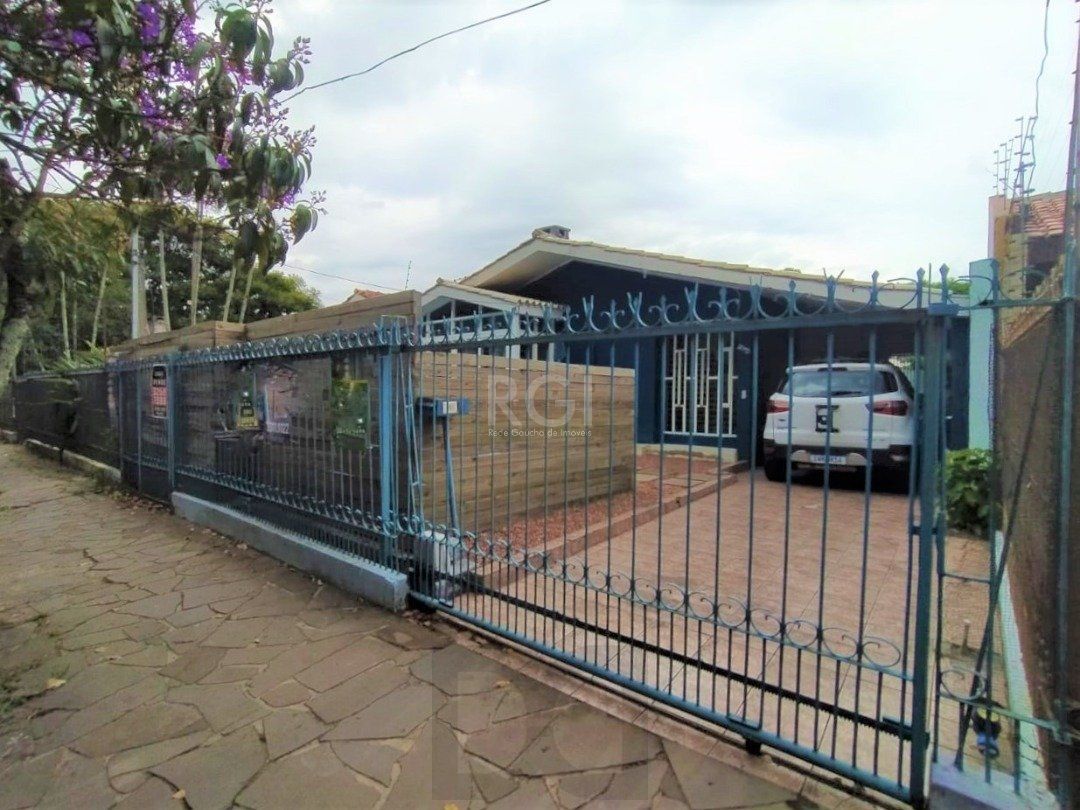 Casa para Venda - 150m², 4 dormitórios, sendo 3 suites, 2 vagas - Jardim Verde — foto 2