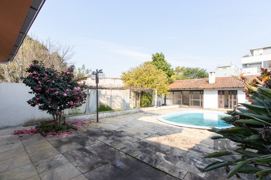 Casa para Venda - 72.6m², 4 dormitórios, sendo 1 suites, 6 vagas - Camaquã — foto 49