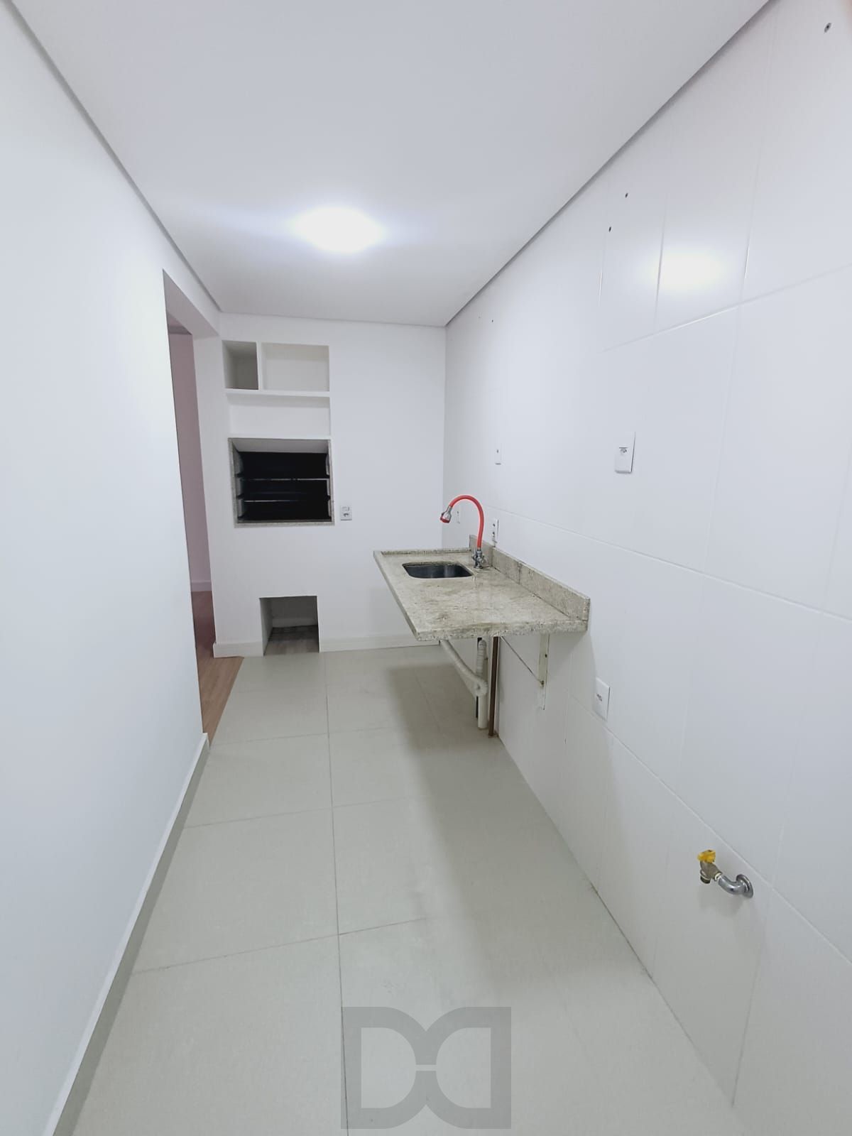 Apartamento 2 quartos 1 suíte, elevador andar alto, infra completa. — foto 1