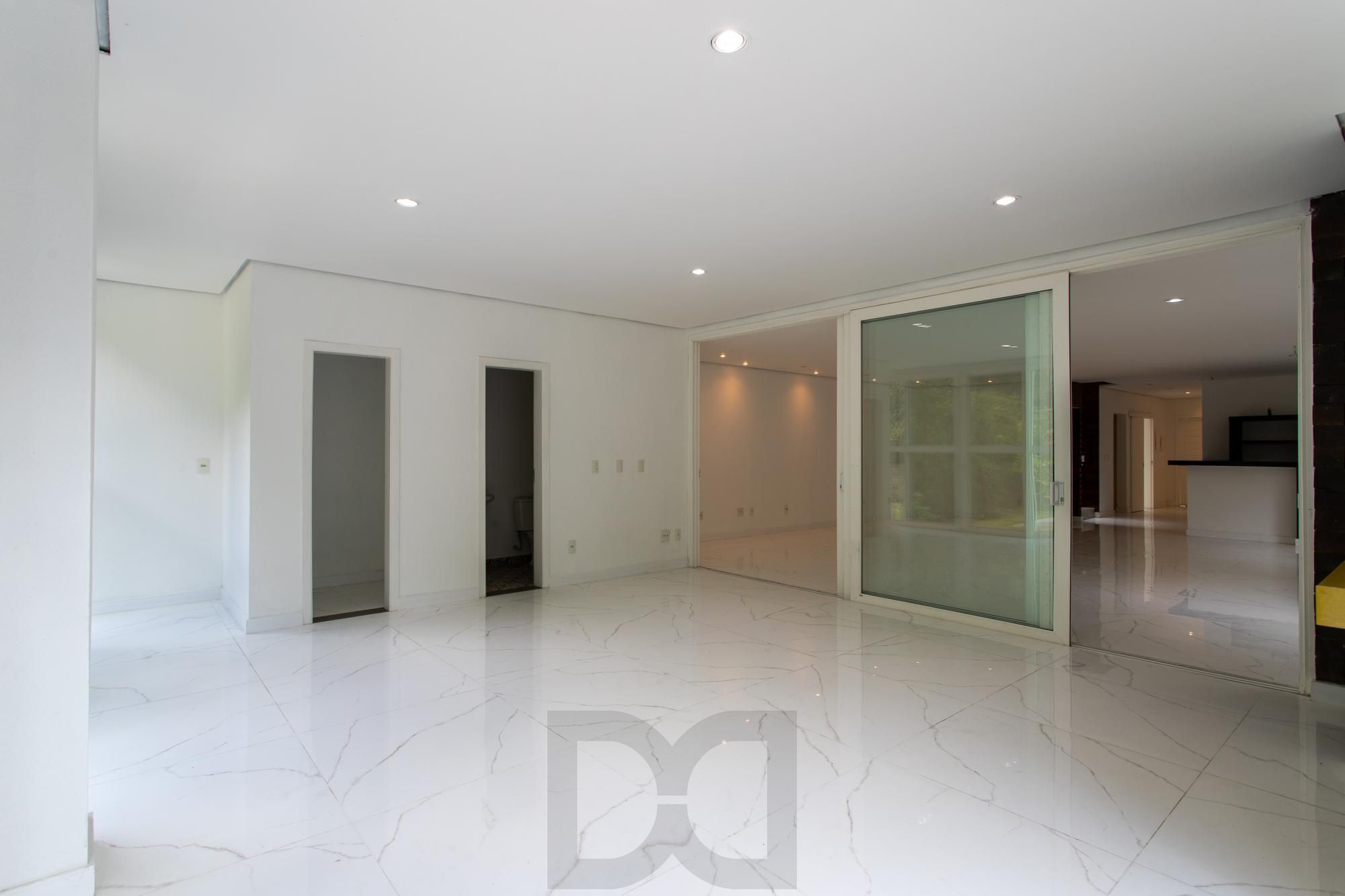 Casa em condomínio no Terra Ville .Esta casa de alto padrão, dispõe de 4 suítes — foto 32