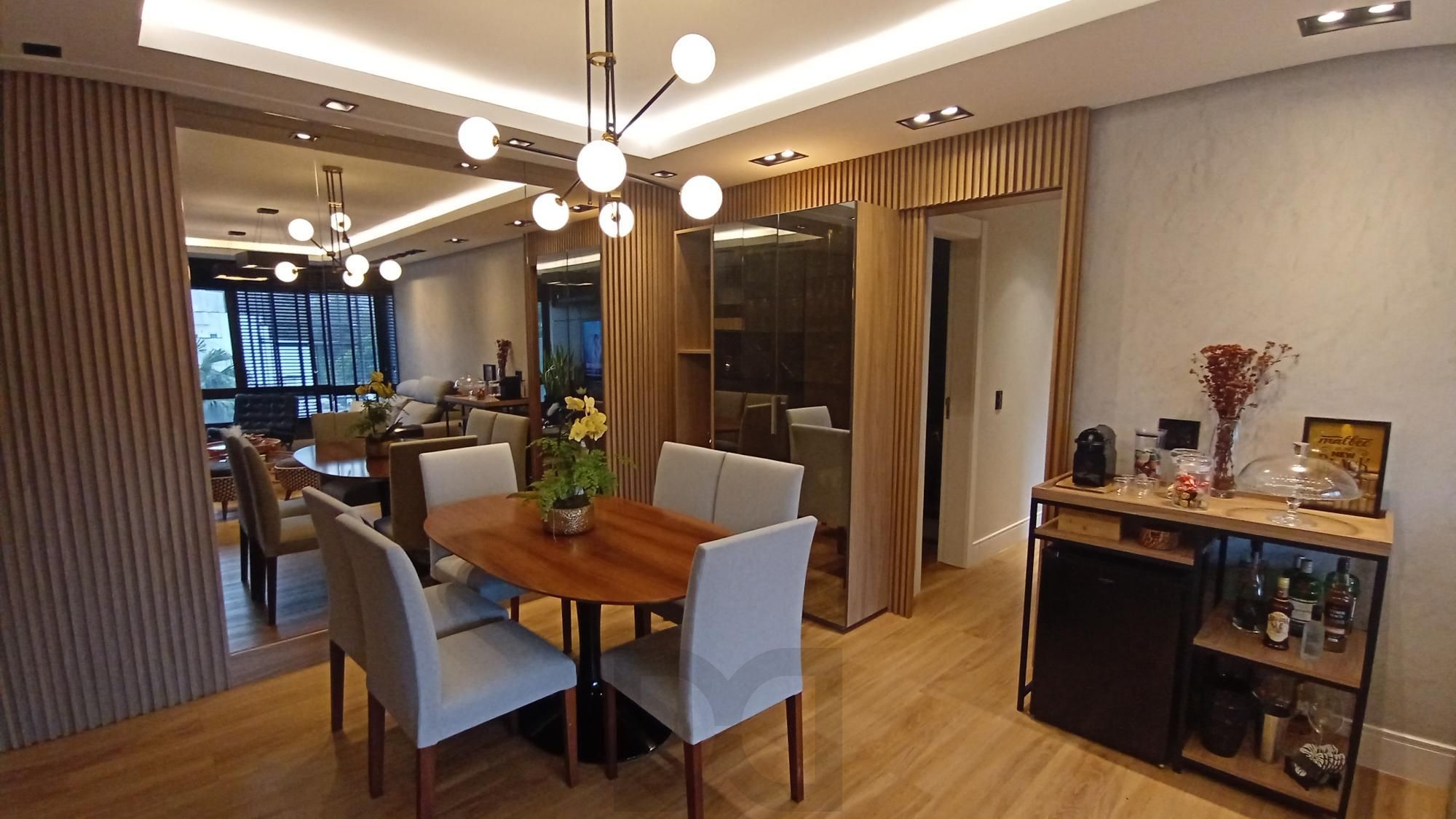 Apartamento com 3 dormitórios e 2 vagas, no bairro Ipanema — foto 4