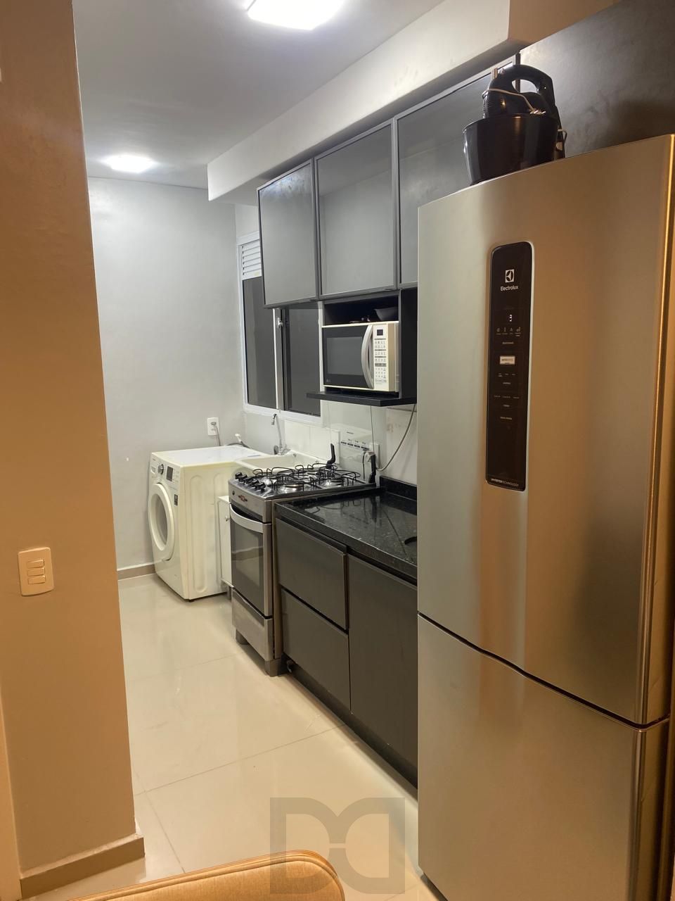 Apartamento de 2 dormitórios, 1 banheiro e 1 vaga. — foto 5
