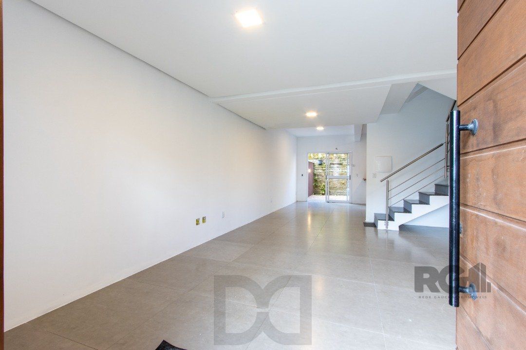 Casa para Locação/Aluguel - 150m², 3 dormitórios, sendo 1 suites, 2 vagas - Aberta dos Morros — foto 2