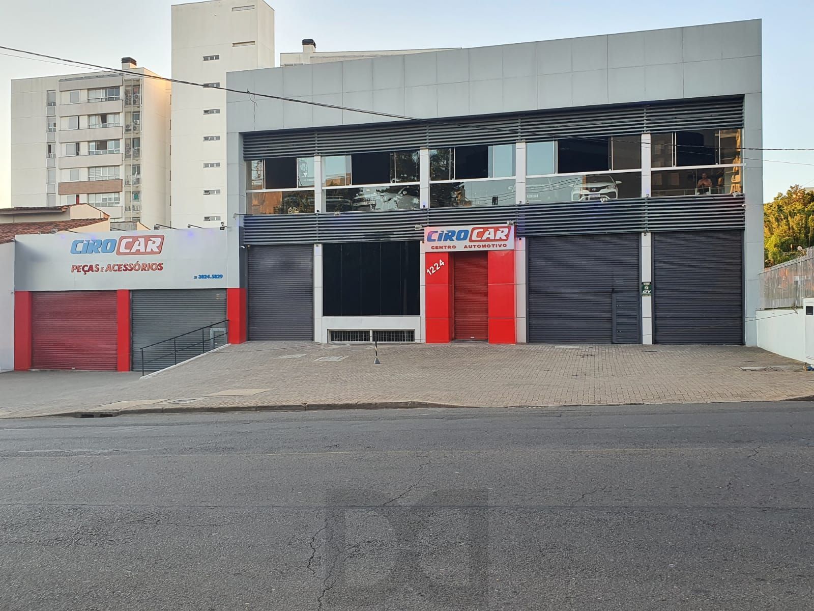 **Oportunidade Única! Ponto Comercial Ocupado à Venda na Tristeza, Porto Alegre, RS** — foto 2