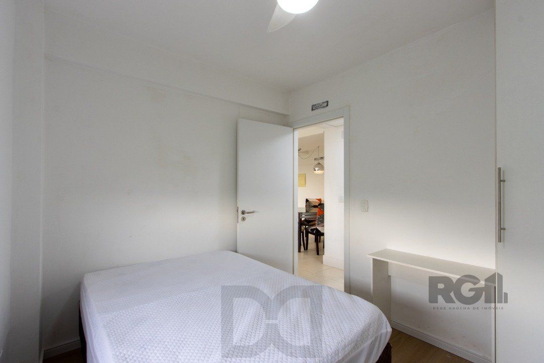 Apartamento para Venda - 71m², 2 dormitórios, sendo 1 suites, 2 vagas - Camaquã — foto 19