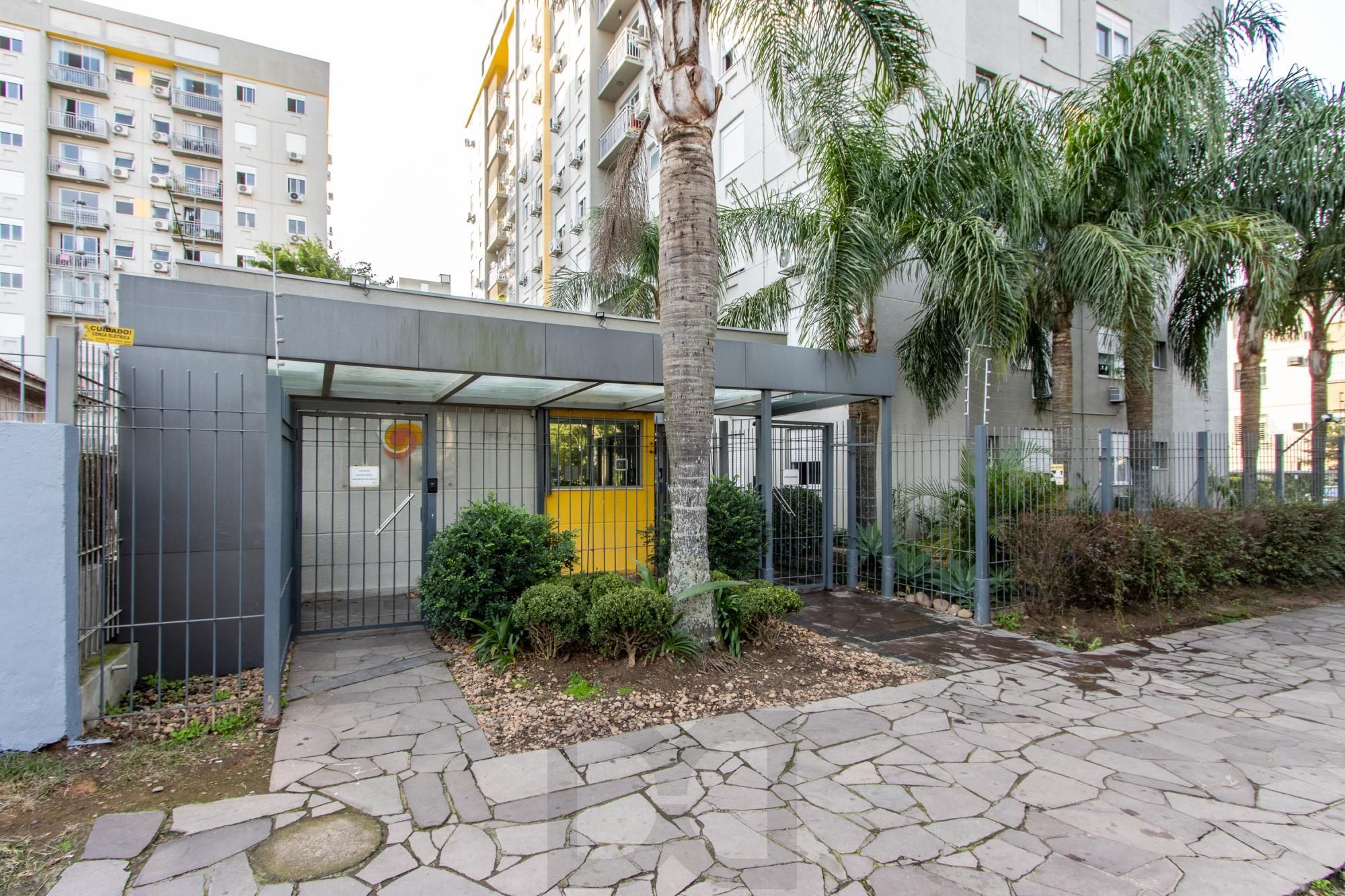 Apto 2 dorm na Tristeza desocupado — foto 27