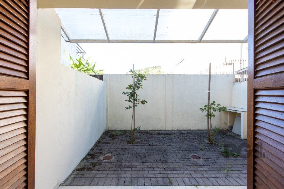 Casa para Venda - 120m², 3 dormitórios, sendo 1 suites, 1 vaga - Guarujá — foto 15