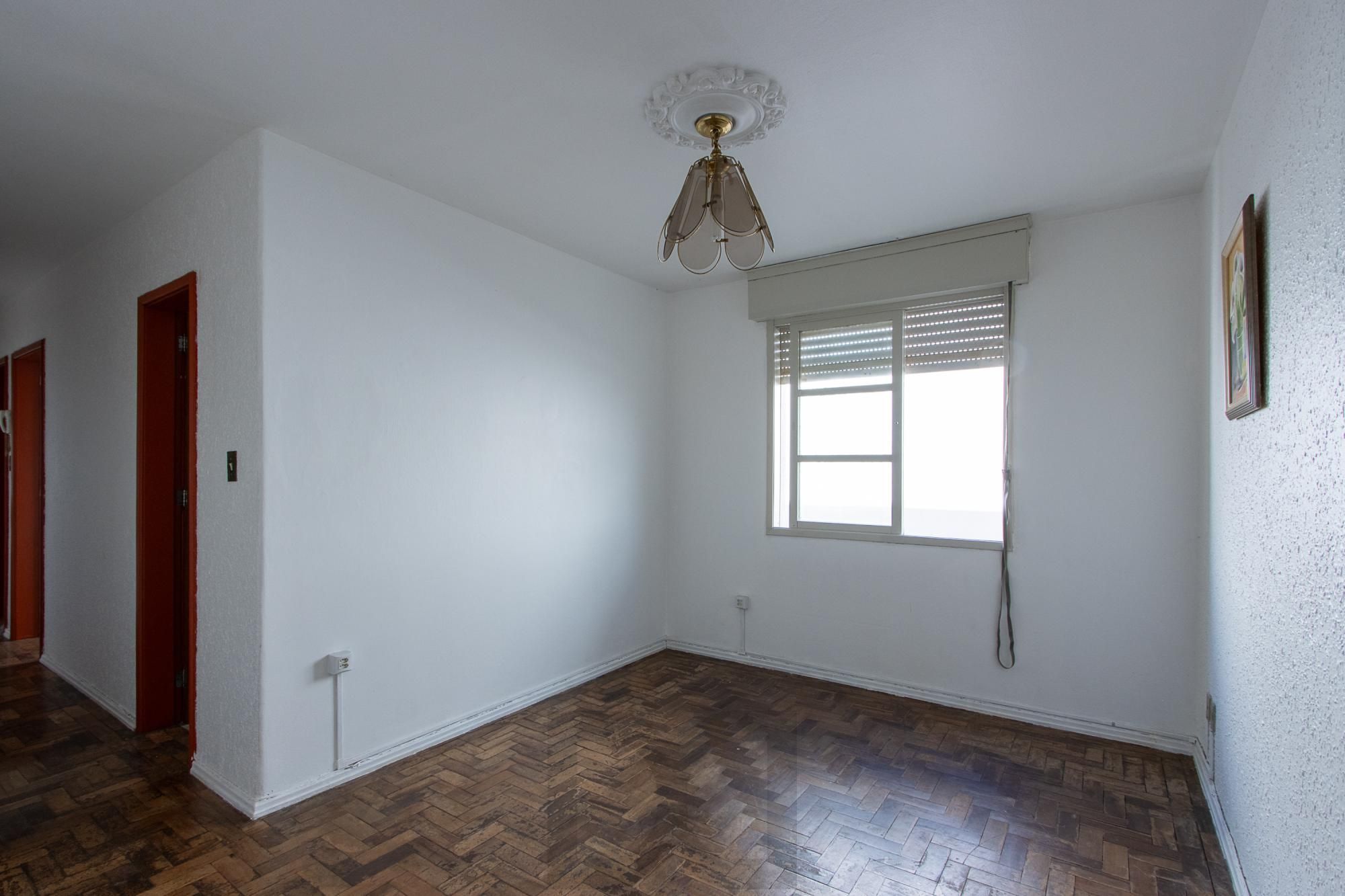 APARTAMENTO 4 QUARTOS DESOCUPADO - BAIRRO MENINO DEUS — foto 1