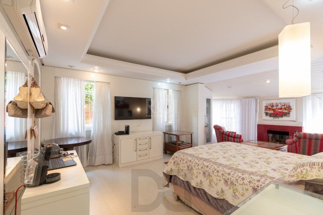 Casa para Venda - 800m², 3 dormitórios, sendo 3 suites, 4 vagas - Vila Assunção — foto 23