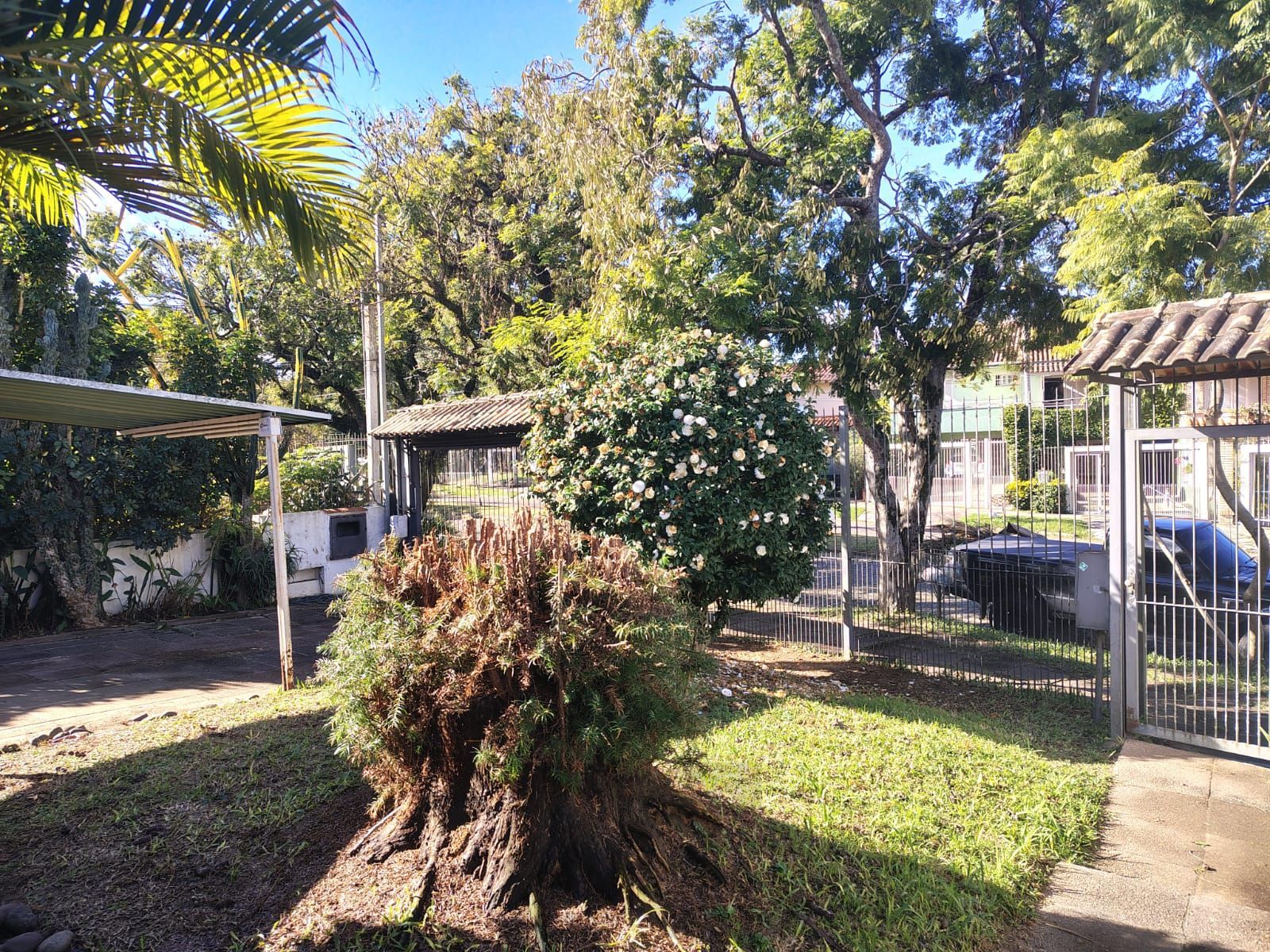 Casa de alvenaria, com 3 dormitórios, 1 suíte e 2 vagas de garagem coberta. — foto 8