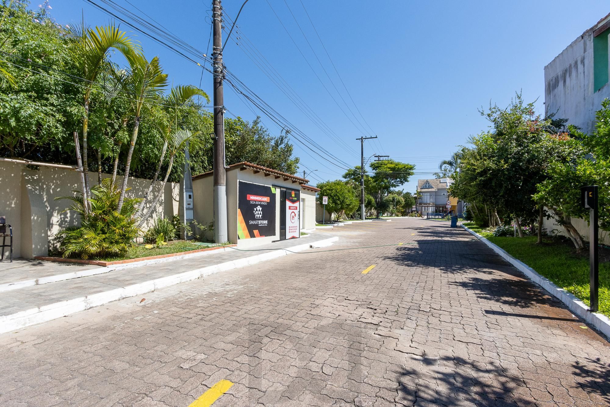 Casa de condomínio, de 3 dormitórios, 1 suíte e 2 vagas de garagem. — foto 39