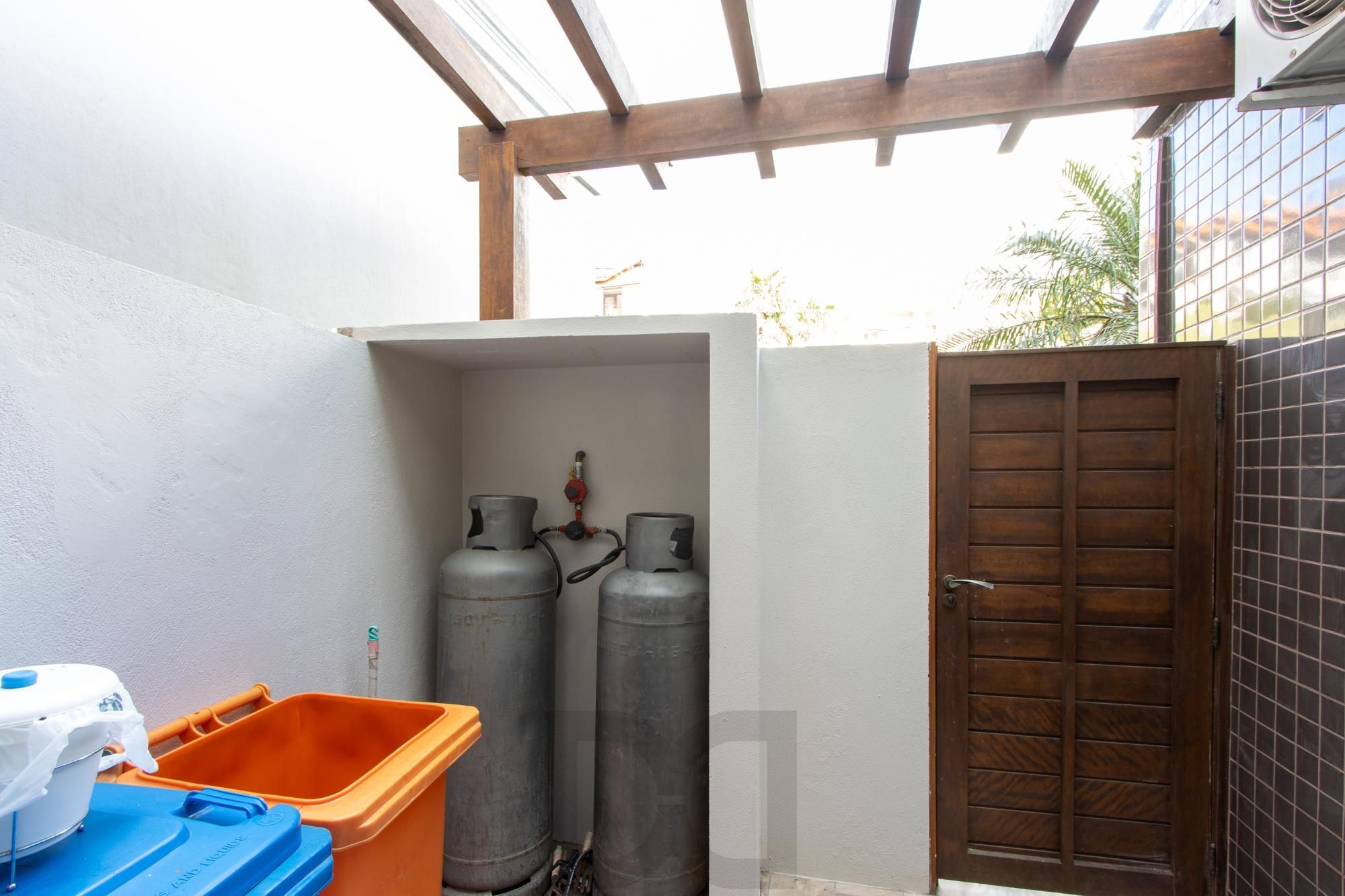 Casa 4 dormitórios com elevador — foto 17