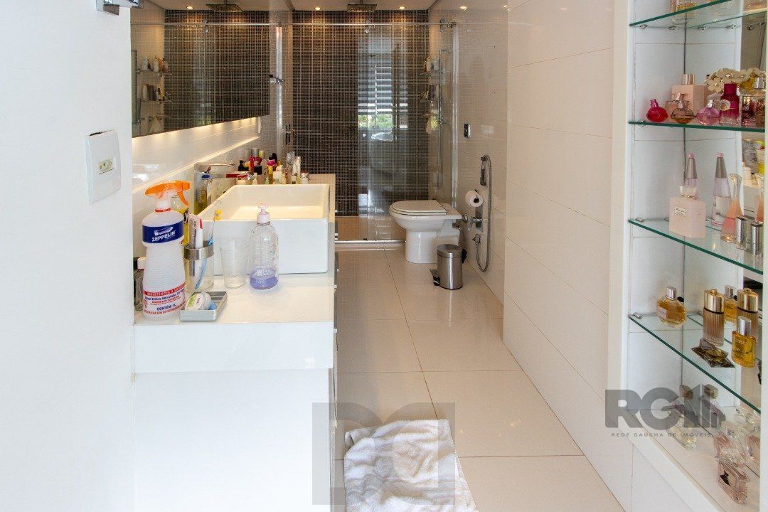 Casa para Venda - 645m², 4 dormitórios, sendo 4 suites, 11 vagas - Tristeza — foto 50