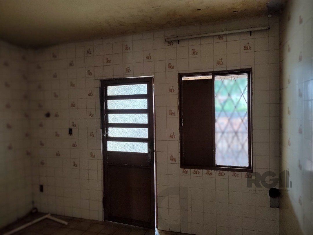 Casa para Venda - 247.37m², 4 dormitórios, 4 vagas - Partenon — foto 84