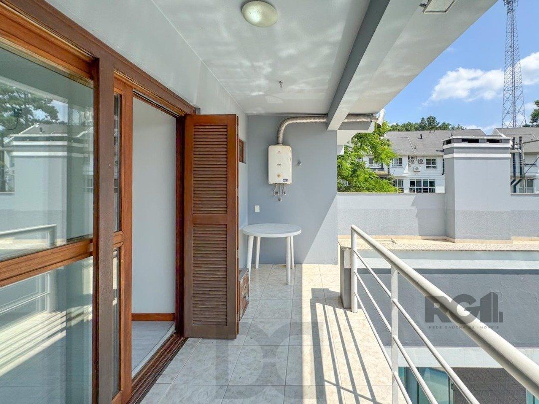 Com 4 suítes espaçosas, incluindo uma master com closet, — foto 62