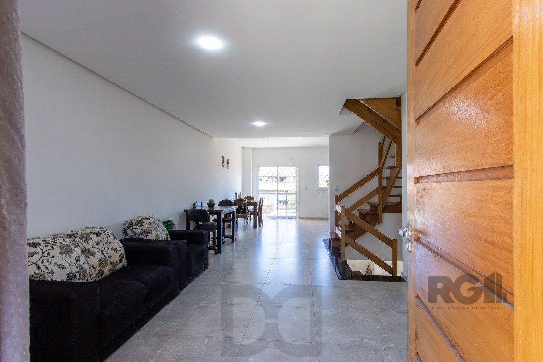 Sobrado 3 Dprmitórios Bairro Espírito Santo. — foto 4