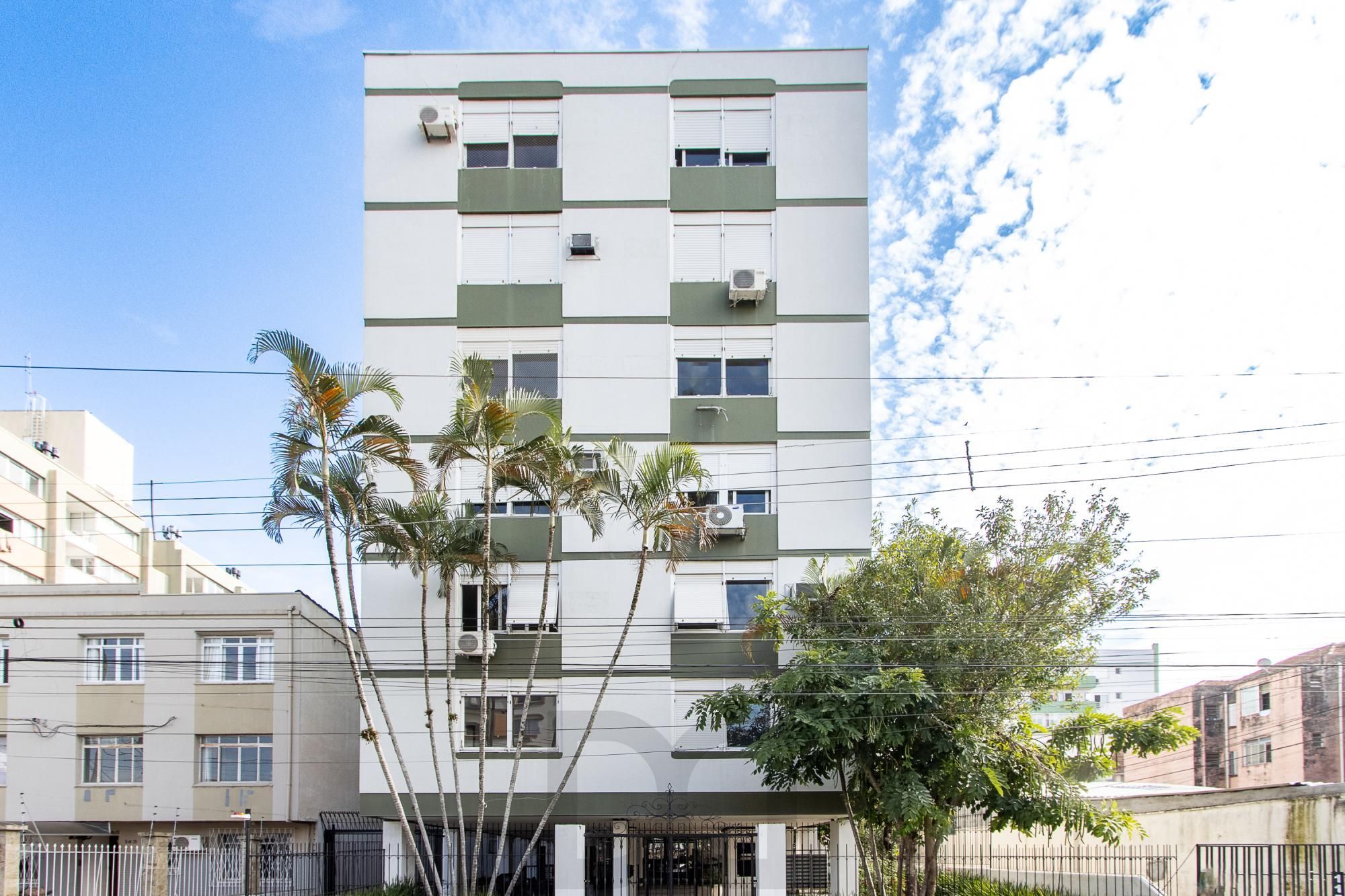Apartamento no Menino Deus com 2 dormitórios e garagem — foto 28