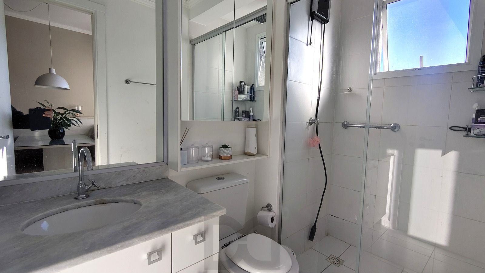 Apartamento de 2 dormitórios, 1 vaga, no bairro São José. — foto 13