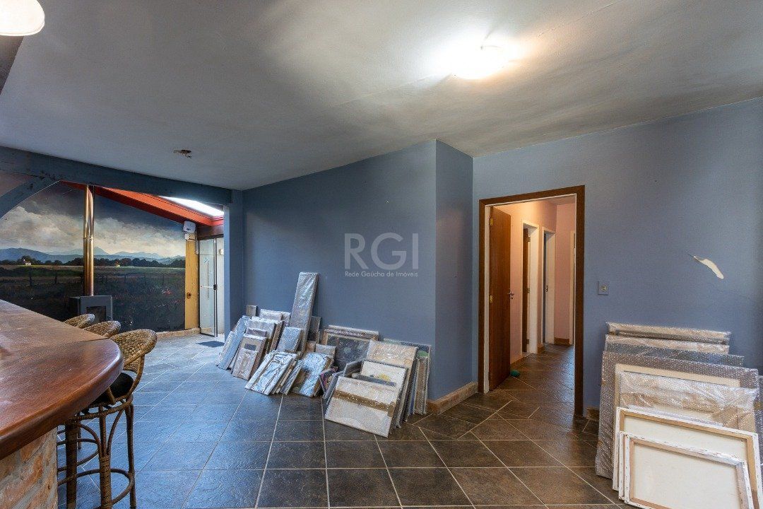 Casa para Venda - 244m², 3 dormitórios, sendo 1 suites, 2 vagas - Guarujá — foto 18