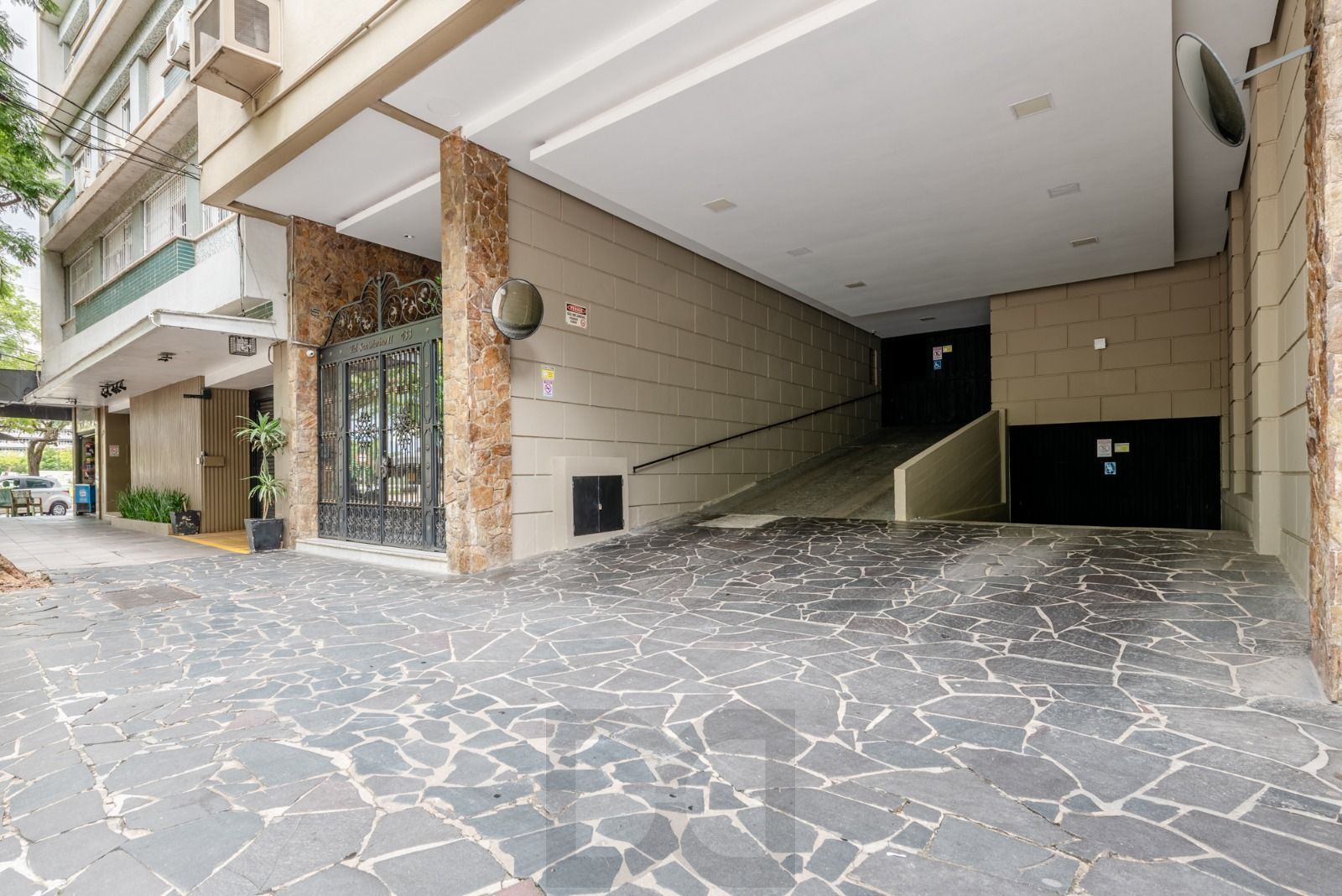 Apartamento para Venda no Centro histórico - 2 dormitórios — foto 2