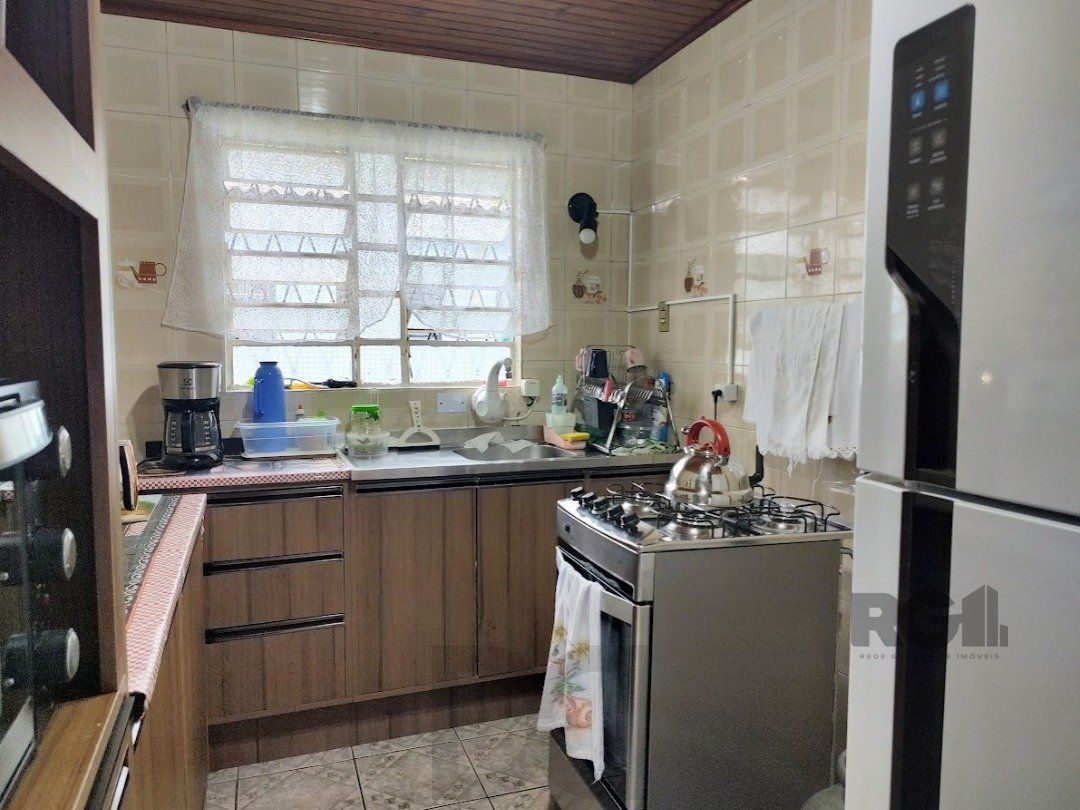 Casa para venda com 3 dormitórios no bairro Tristeza — foto 11