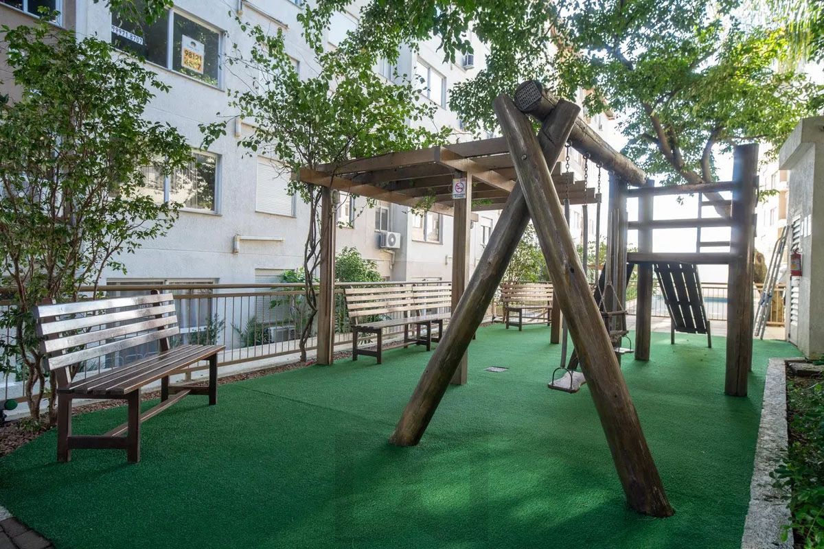 Apartamento com 3 dormitórios com 71m², vaga dupla no bairro Medianeira — foto 27
