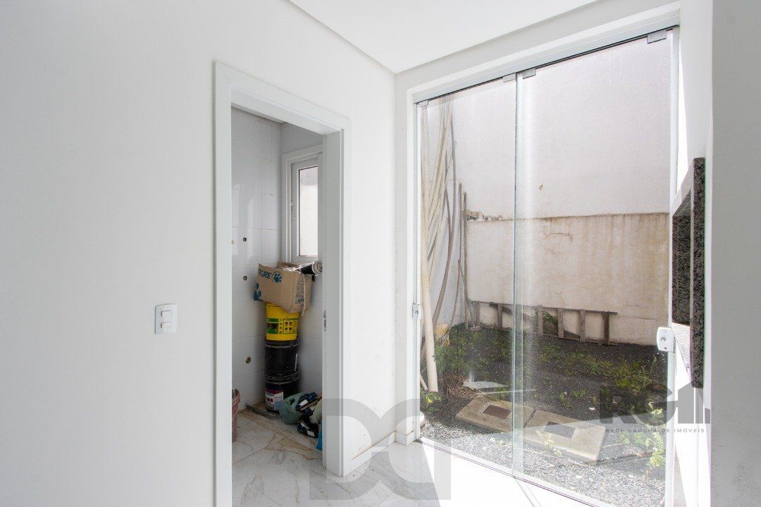 Ótimo sobrado que possui 4 dormitórios sendo 4 suítes. — foto 13