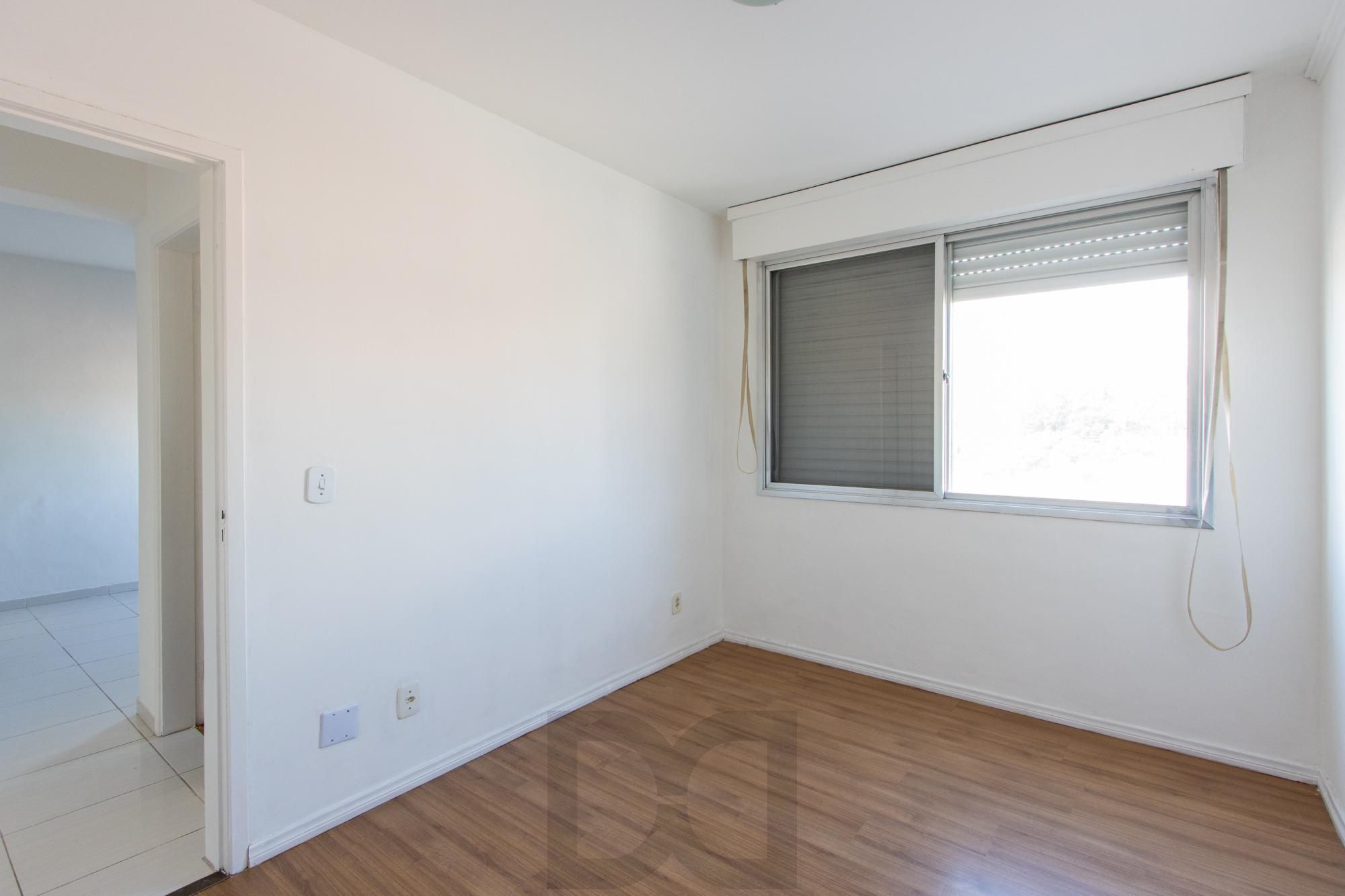 Apartamento de 02 dormitórios, banheiro social e lavabo. Vista panorâmica, cozinha ampla e área de serviço ampla. — foto 16