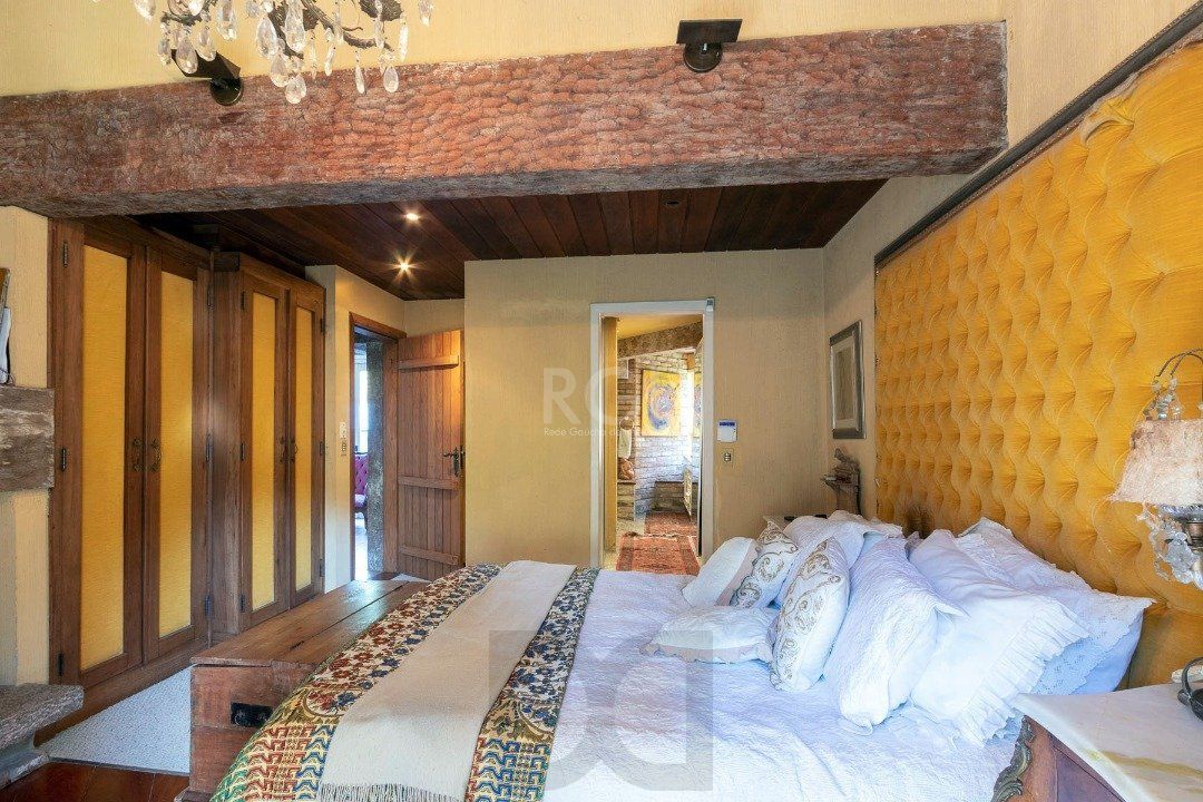Casa para Venda - 418m², 4 dormitórios, sendo 1 suites, 2 vagas - Jardim Isabel — foto 37