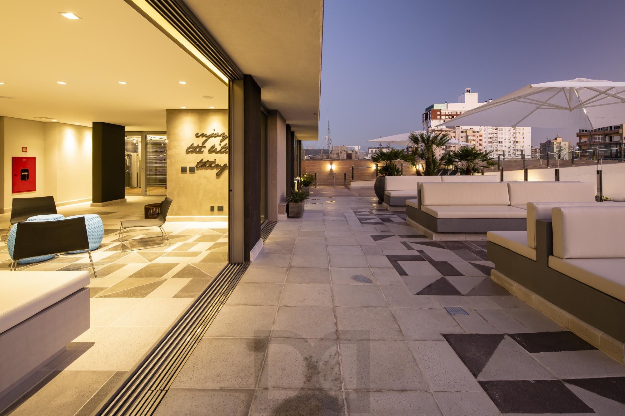 Apartamento de  dormitório no condomínio Artsy Cidade Baixa. — foto 16