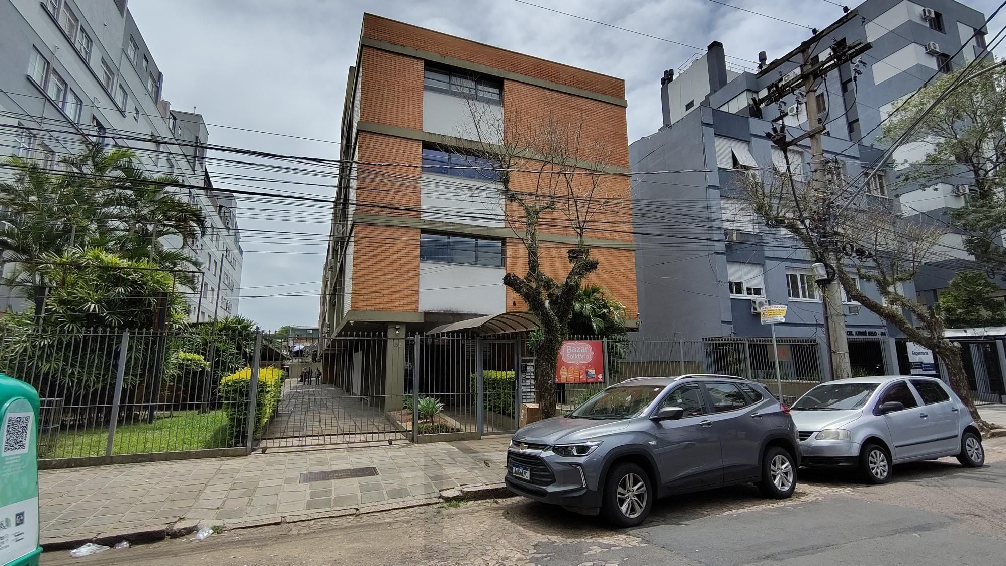 Prédio Comercial no bairro Menino Deus. — foto 2