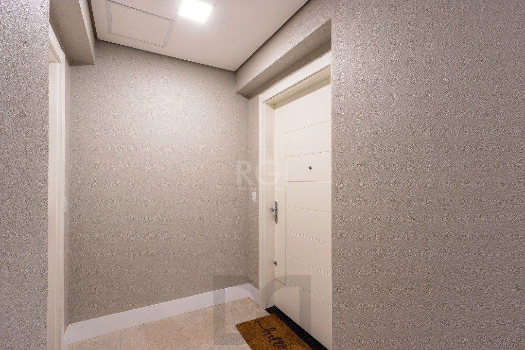 Apartamento para Venda - 163m², 3 dormitórios, sendo 3 suites, 3 vagas - Cristal — foto 2