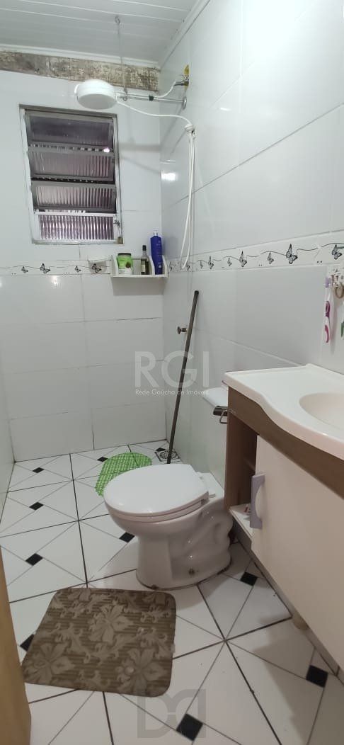 Casa para Venda com 2 dormitórios e 2 vagas no bairro Hípica — foto 19