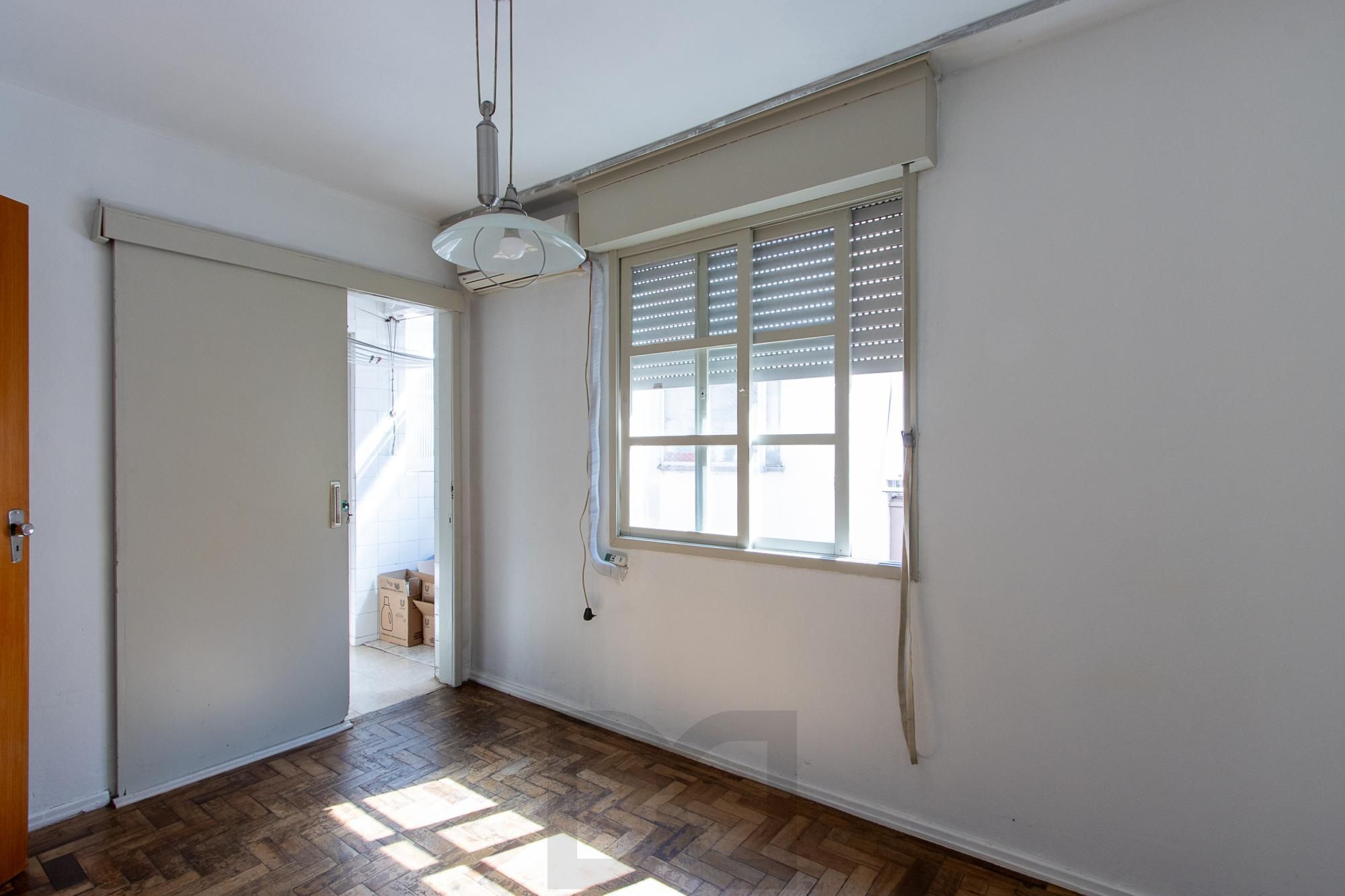 APARTAMENTO 4 QUARTOS DESOCUPADO - BAIRRO MENINO DEUS — foto 13