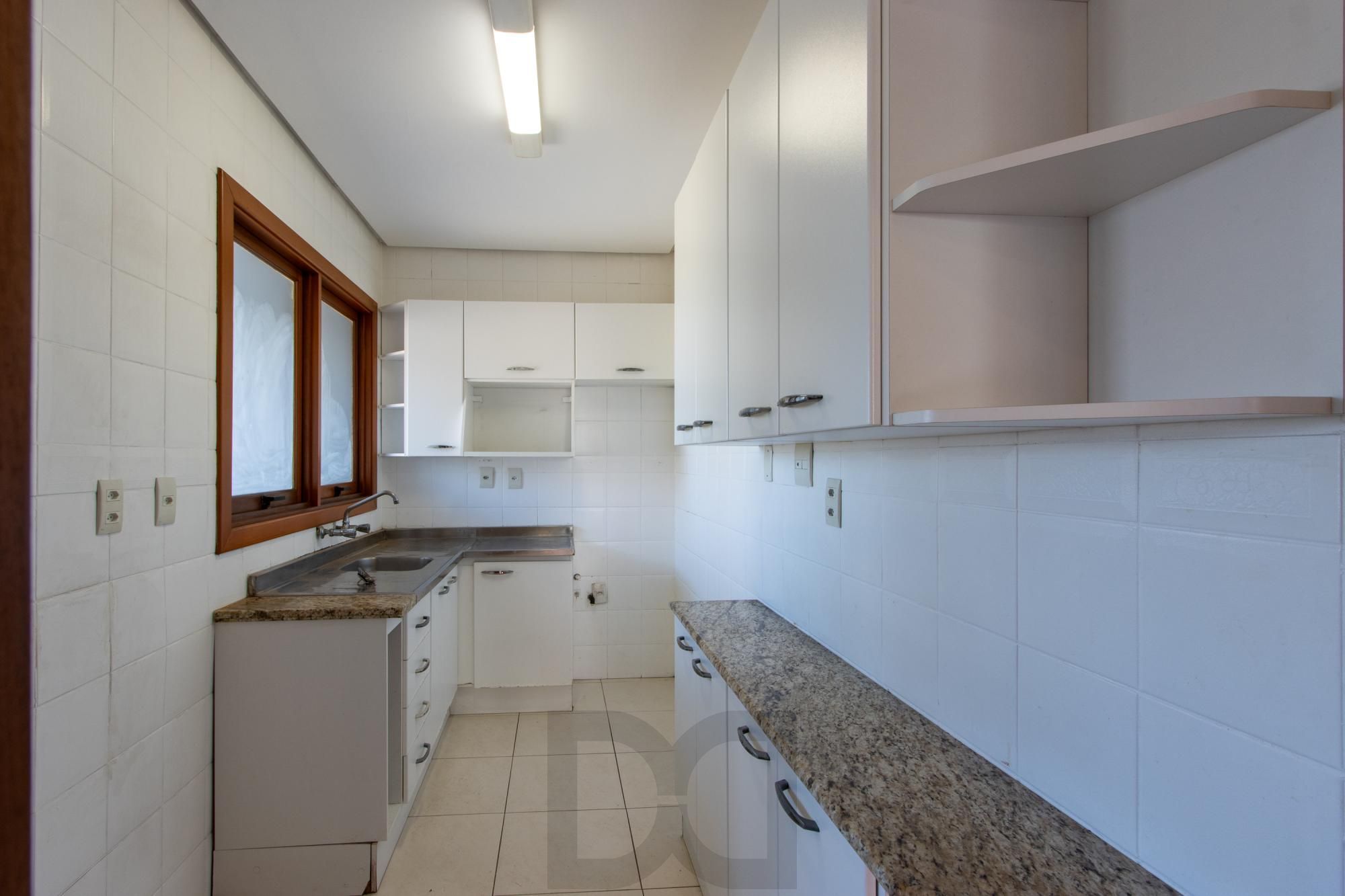 COBERTURA 2 QUARTOS, 2 VAGAS INDIVIDUAIS ESCRITURADAS, ELEVADOR - BAIRRO SANTO ANTONIO — foto 7