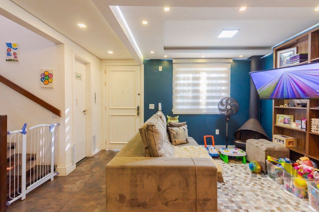 Casa em condomínio, 3 quartos, 1 suite, lareira, churrasqueira, 1 vaga - Bairro Tristeza — foto 39