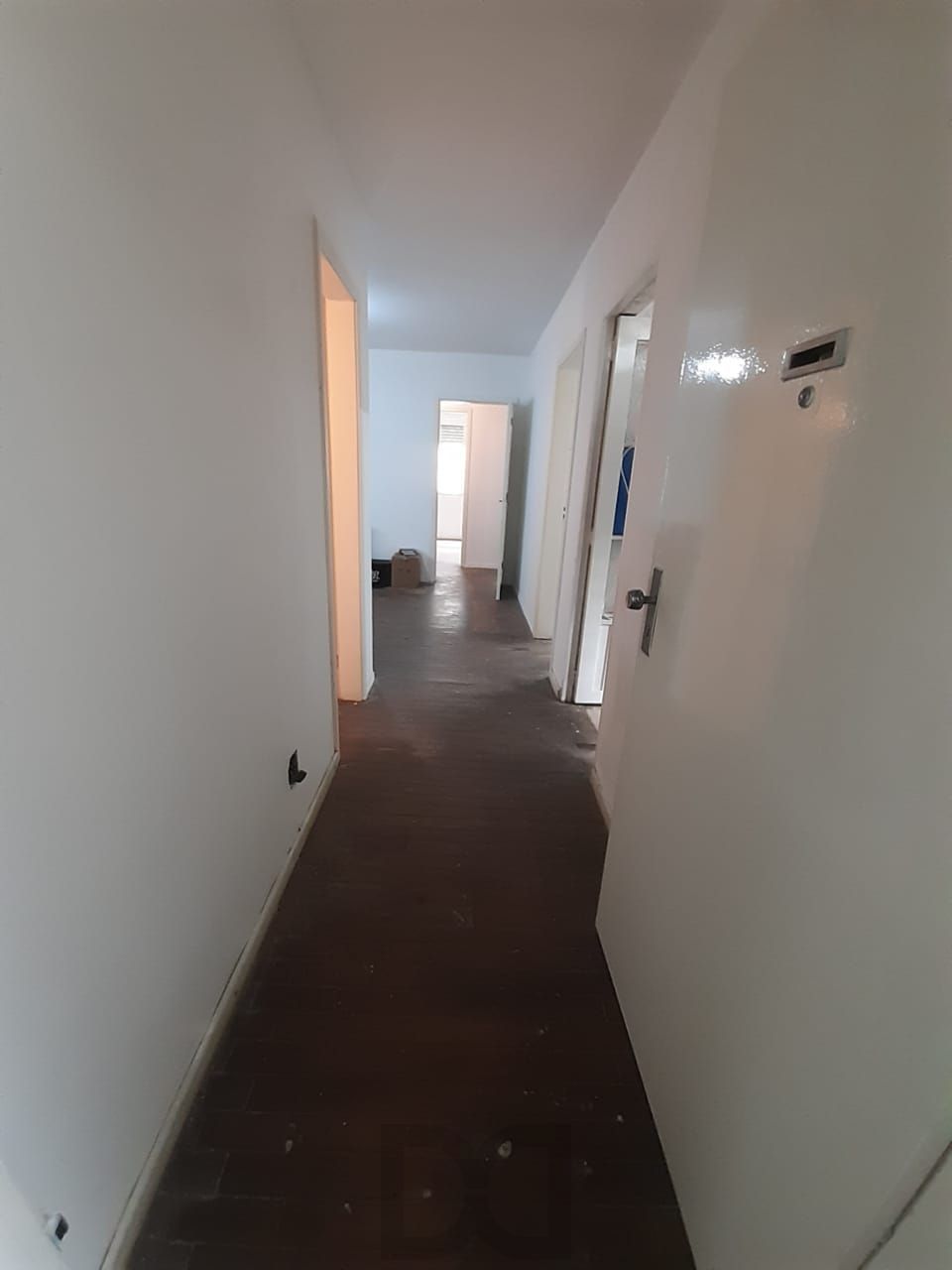 Apartamento com 3 dormitórios no bairro Independência — foto 6