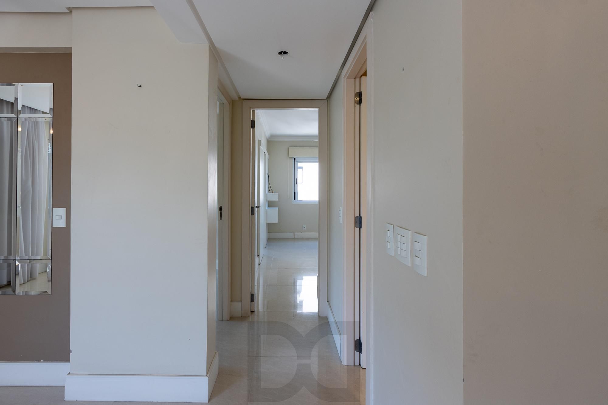 Apartamento de 3 dormitórios, 1 suíte e 2 vagas escrituradas no bairro Tristeza. — foto 17