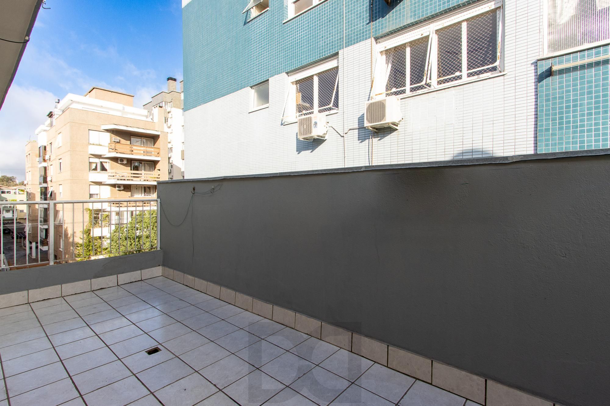 Apartamento 2 Dormitórios no Menino Deus — foto 12