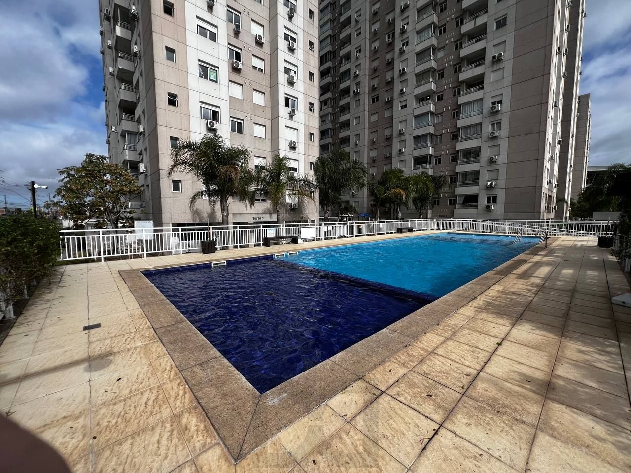 Apartamento de 3 dormitórios transformado em 2, 1 suíte e living com churrasqueira. — foto 11