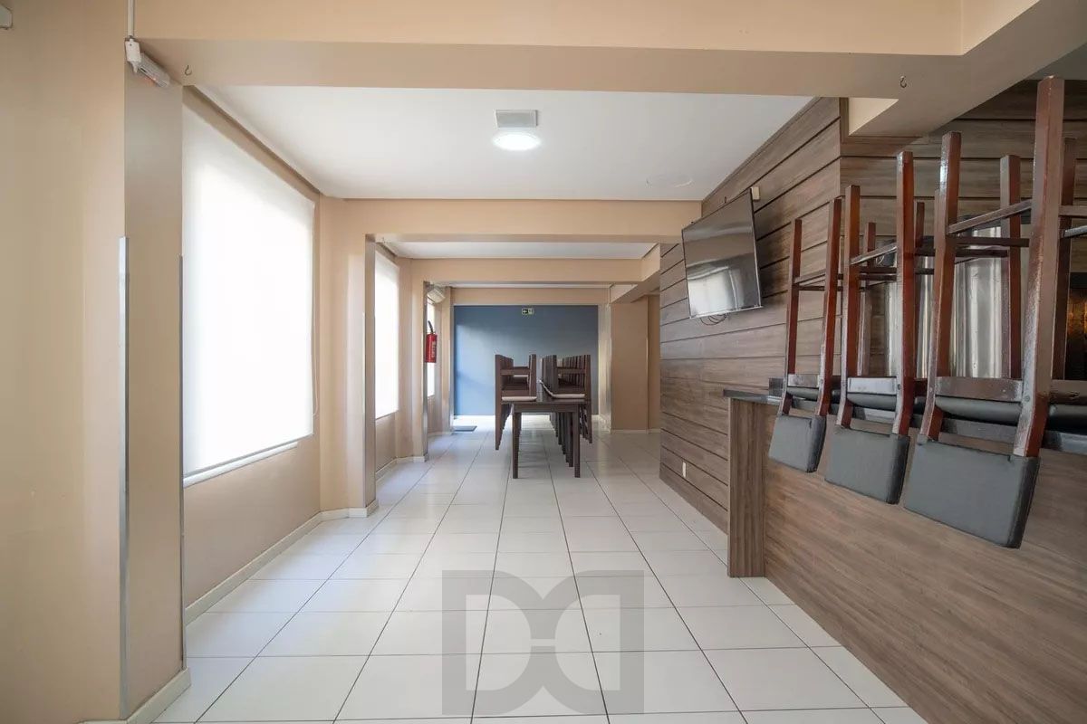 Apartamento com 3 dormitórios com 71m², vaga dupla no bairro Medianeira — foto 25