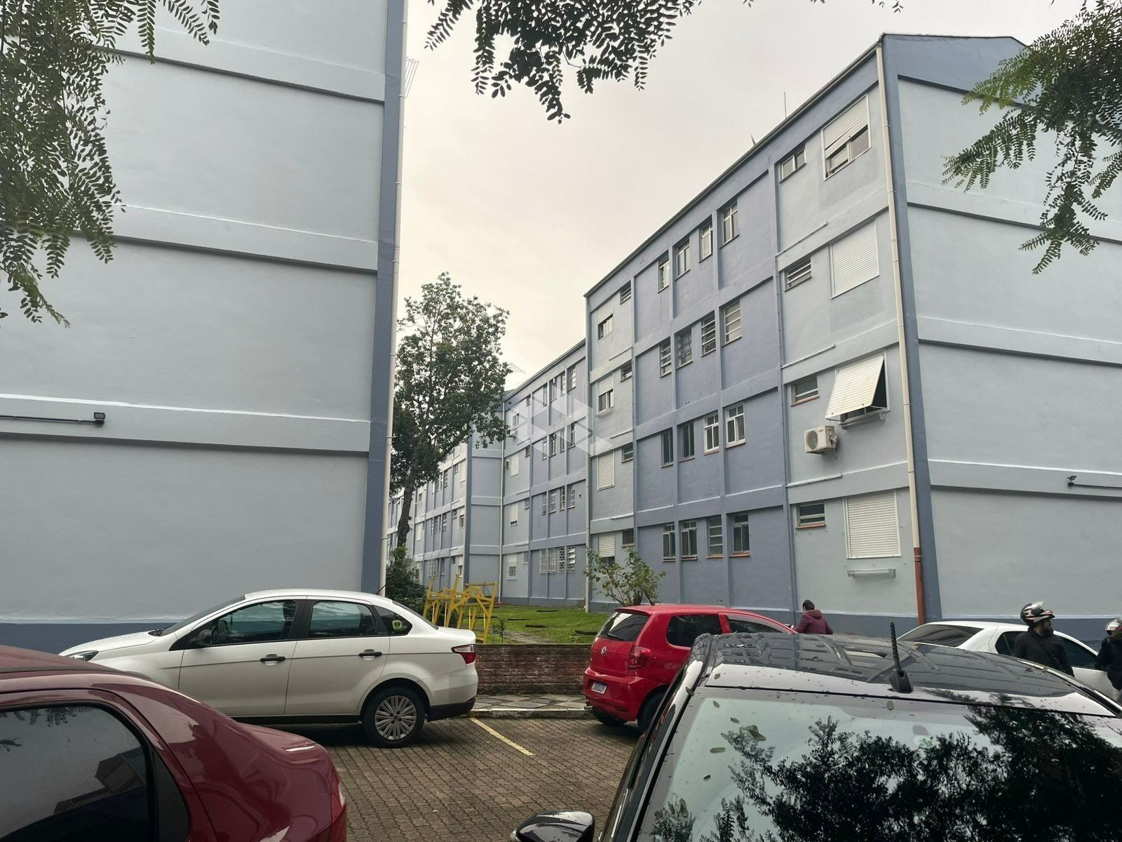 Apartamento 3 dormitórios - bairro Camaquã — foto 1