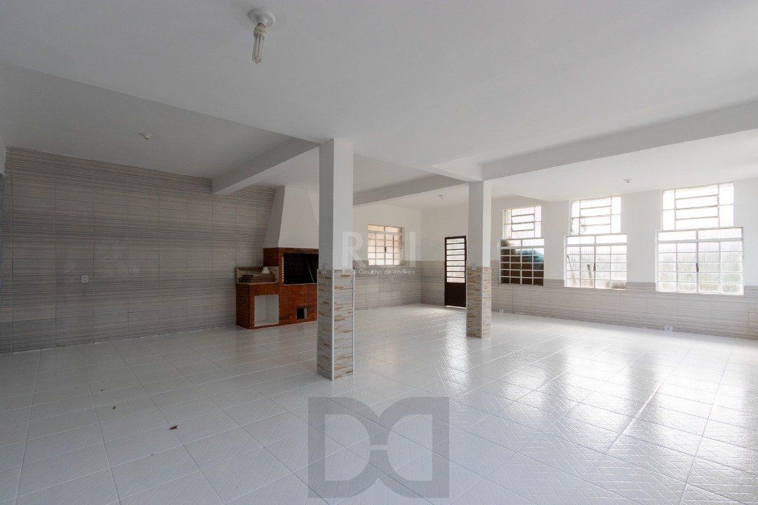 Casa para Venda - 454.7m², 5 dormitórios, sendo 1 suites, 8 vagas - Teresópolis — foto 51
