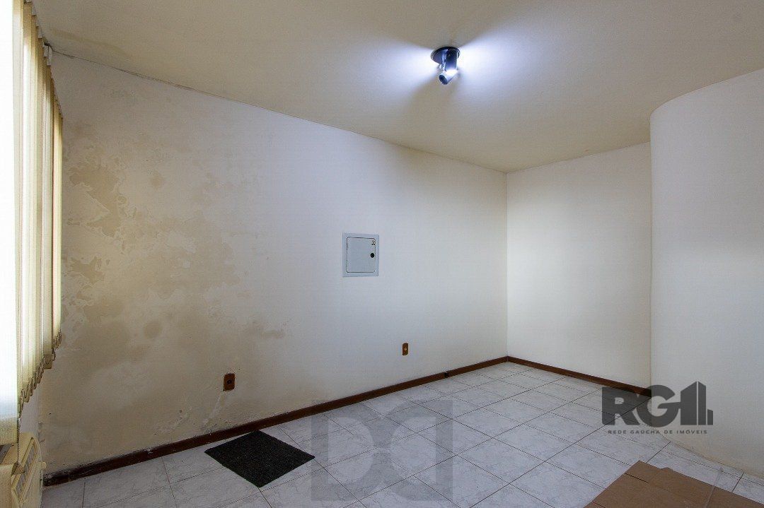 Casa de alvenaria, excelente ponto comercial. — foto 6