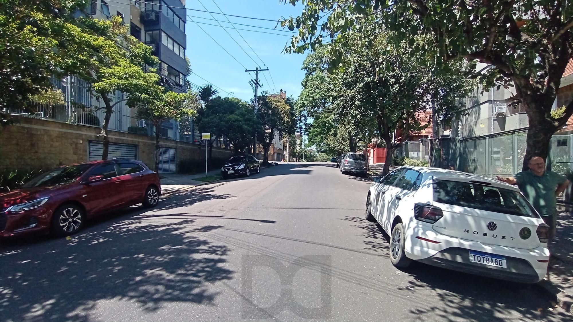 Cobertura com 2 dormitórios no bairro Petrópolis — foto 41