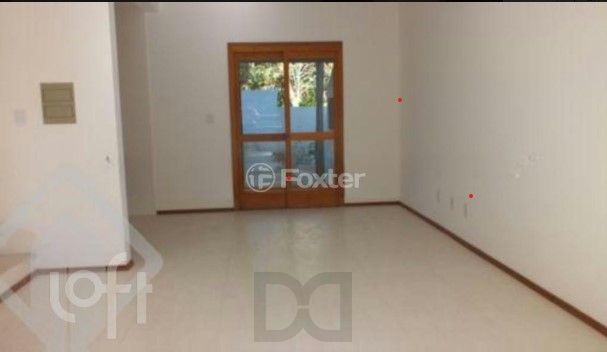 Casa em Condomínio, 3 dormitórios, 131 m², em Cavalhada — foto 1
