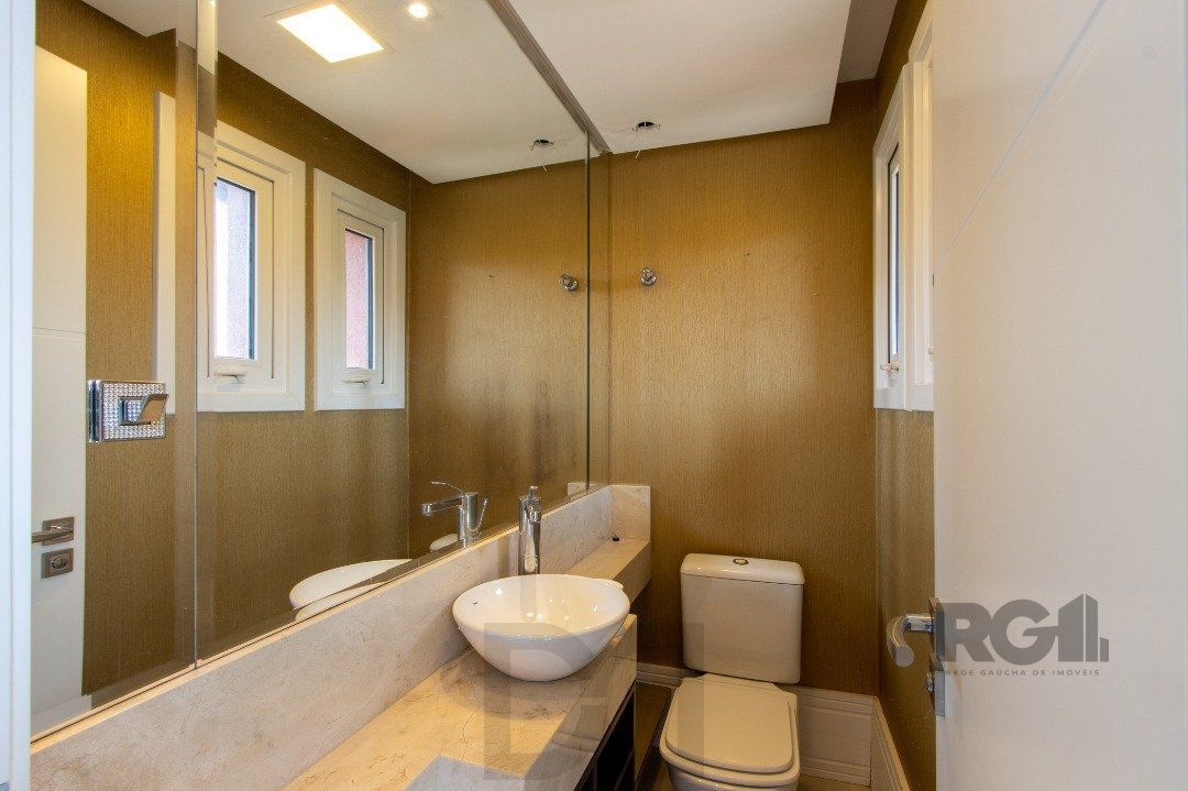 Casa Condominio para Venda - 384.33m², 3 dormitórios, sendo 1 suites, 3 vagas - Cristal — foto 5