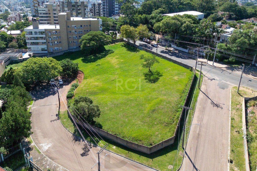 Excelente terreno à venda em Porto Alegre, localizado na Rua Correa Lima, — foto 3