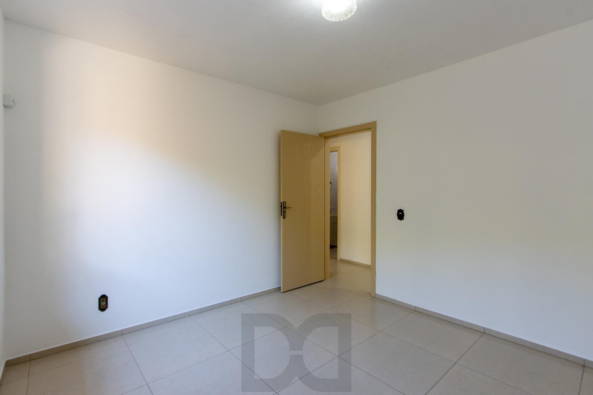 Casa para Venda - 231.72m², 4 dormitórios, sendo 1 suites, 3 vagas - Tristeza — foto 23